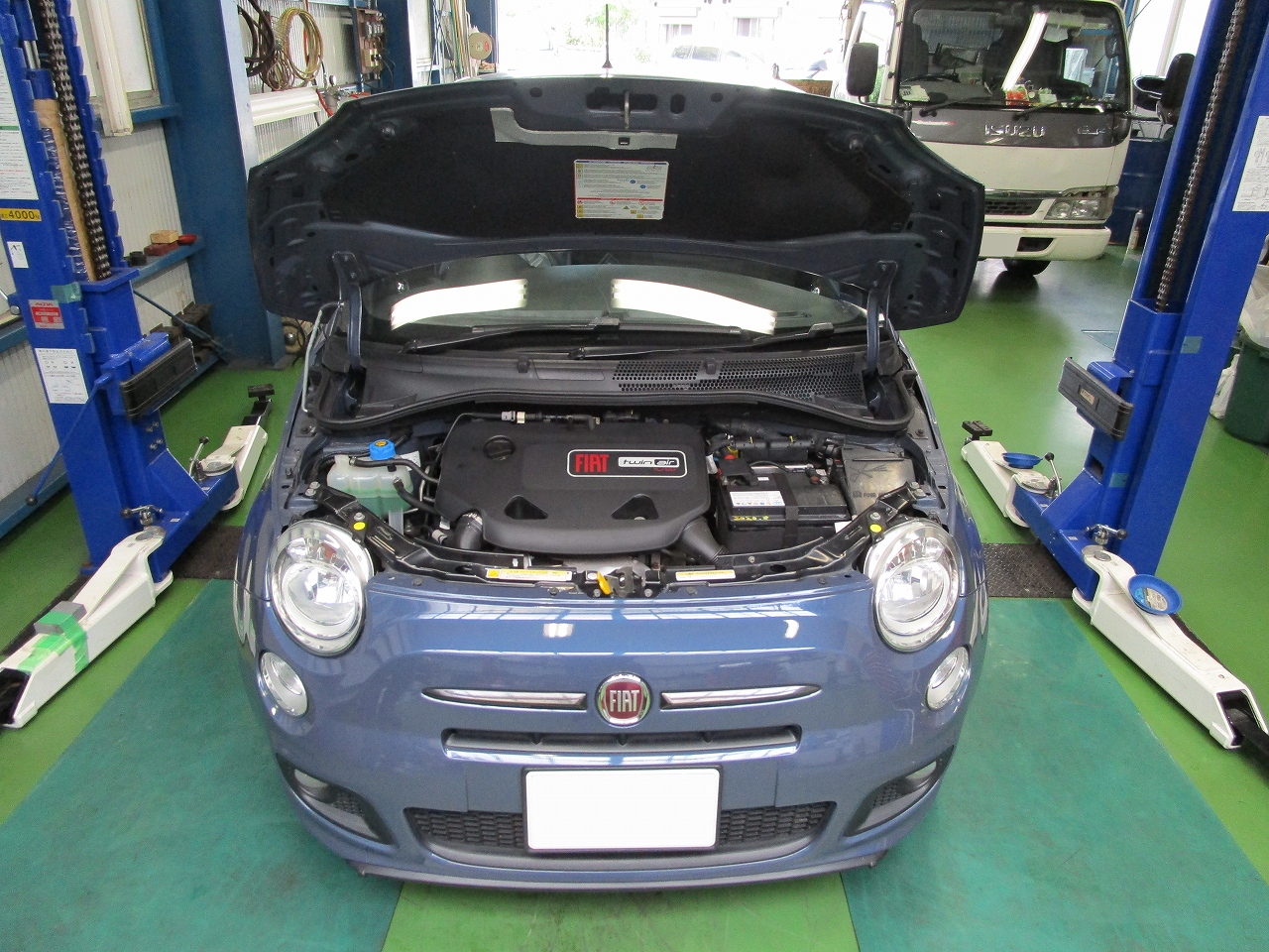 取扱い車両実績 FIAT500 ツインエアー エアコン不良 コンプレッサー 